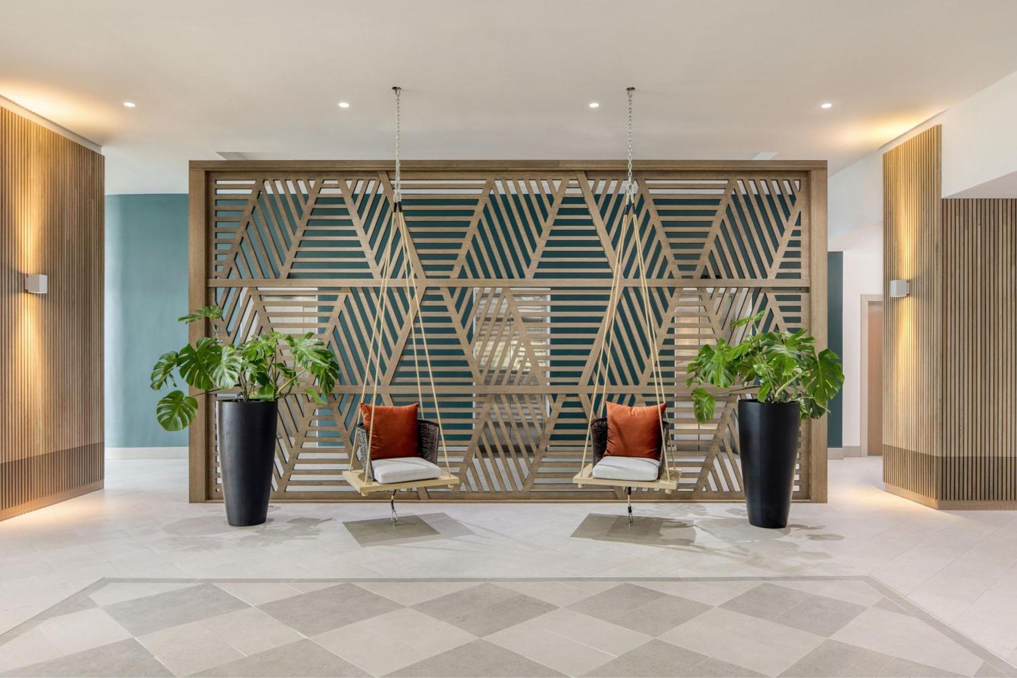 Courtyard By Marriott Curacao Hotel วิลเลมสตัด ภายนอก รูปภาพ