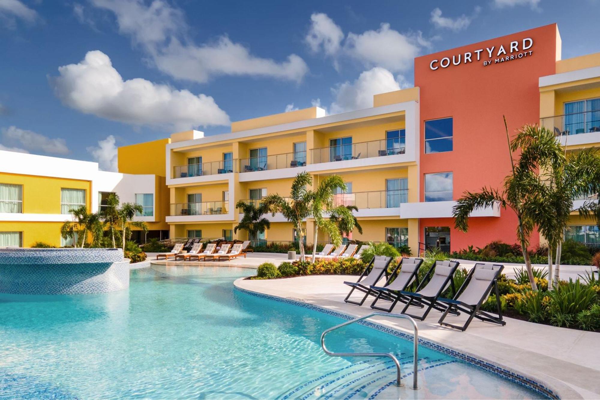 Courtyard By Marriott Curacao Hotel วิลเลมสตัด ภายนอก รูปภาพ