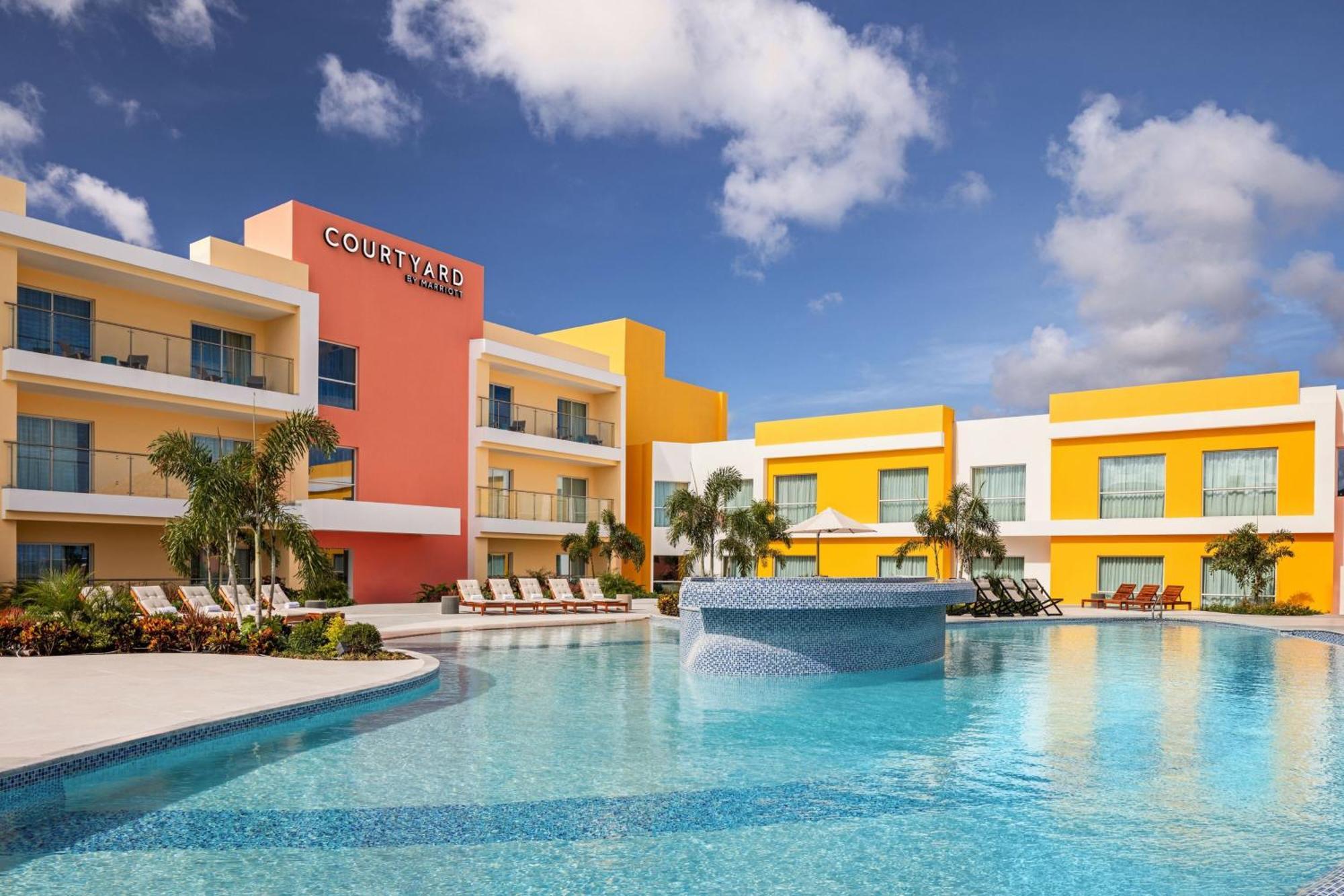 Courtyard By Marriott Curacao Hotel วิลเลมสตัด ภายนอก รูปภาพ