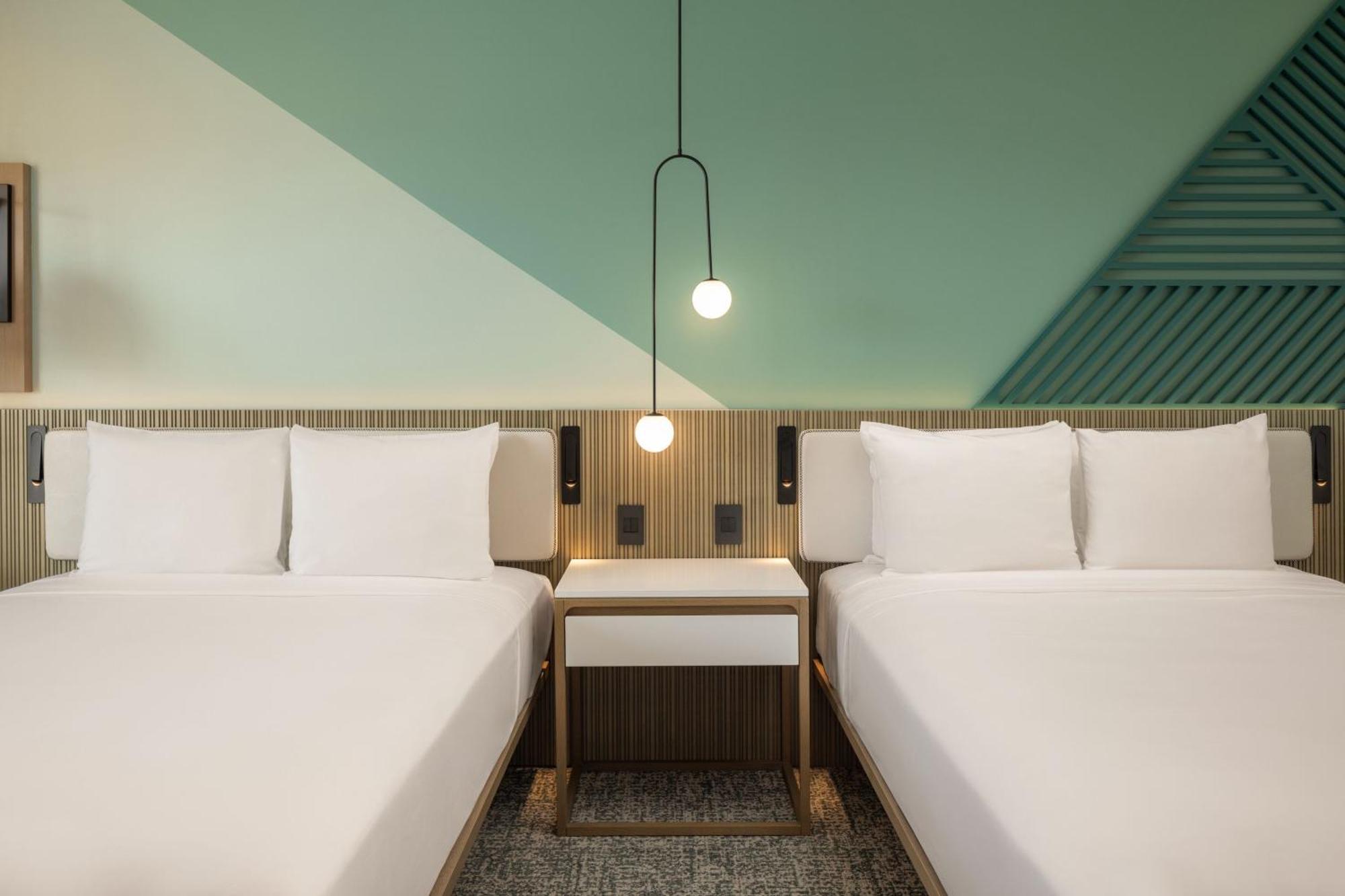 Courtyard By Marriott Curacao Hotel วิลเลมสตัด ภายนอก รูปภาพ